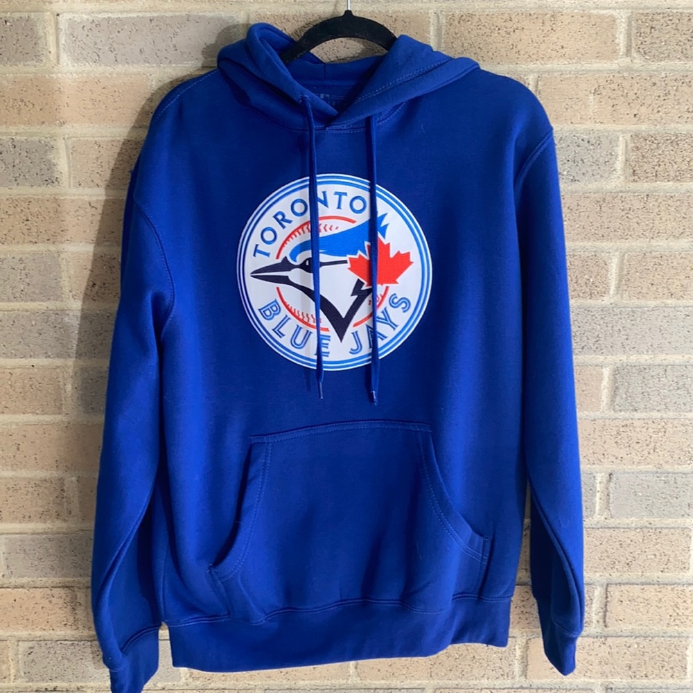 Toronto Blue Jays men’s Medium sweater.